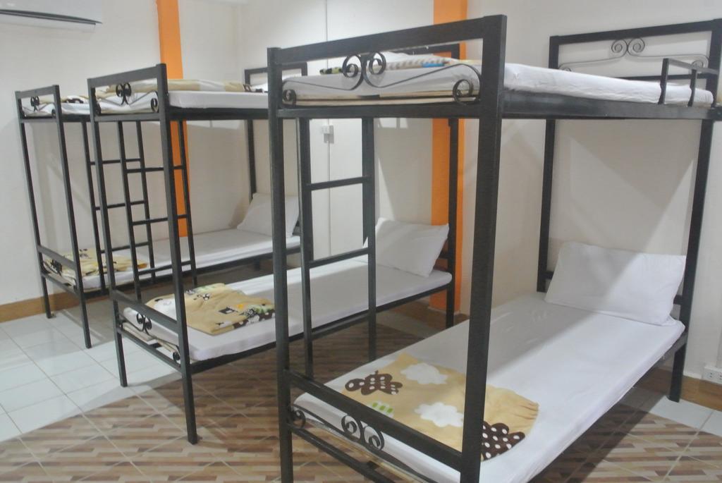 Orange Backpacker Hostel Vientiane Pokoj fotografie