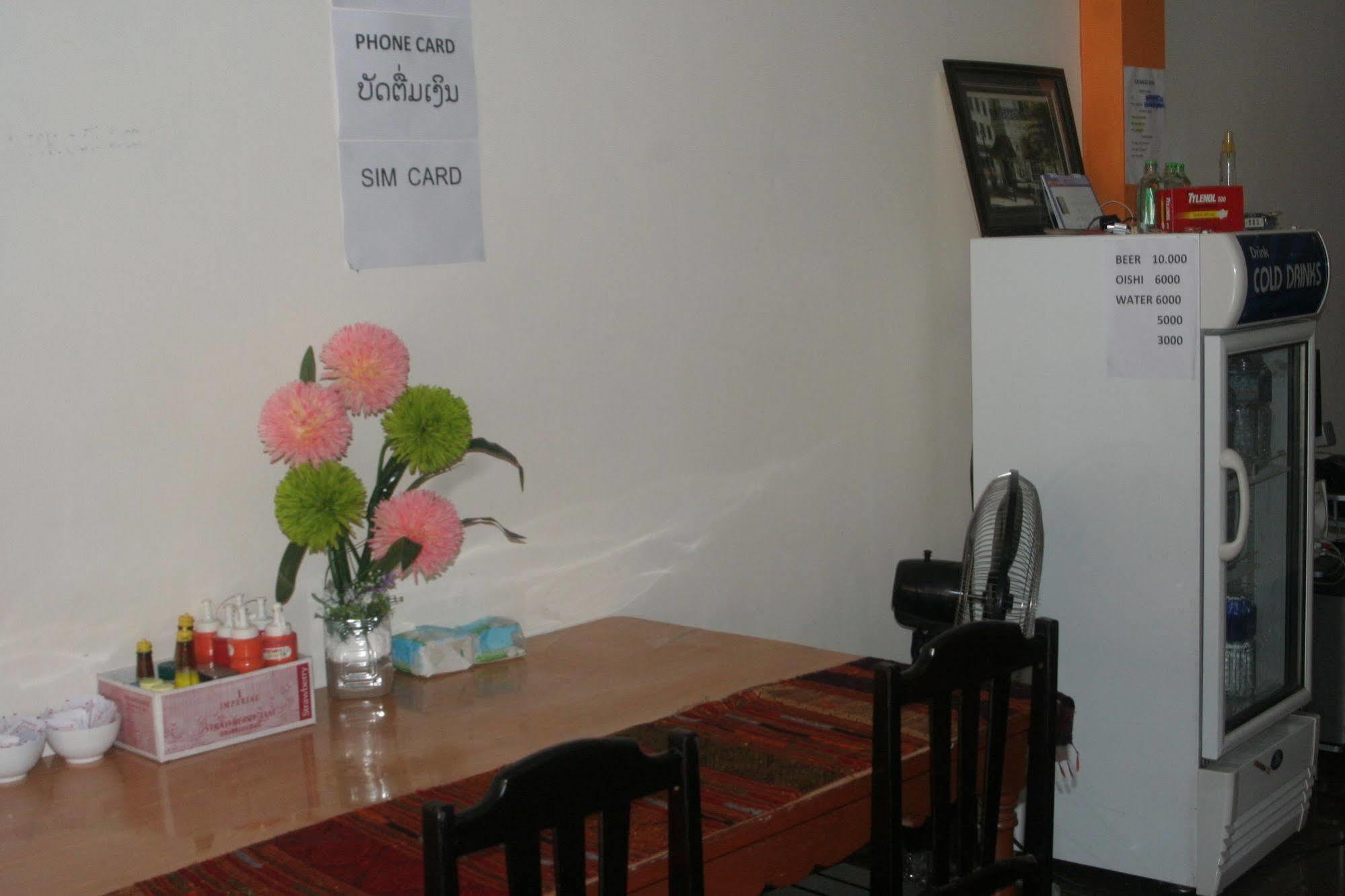 Orange Backpacker Hostel Vientiane Exteriér fotografie