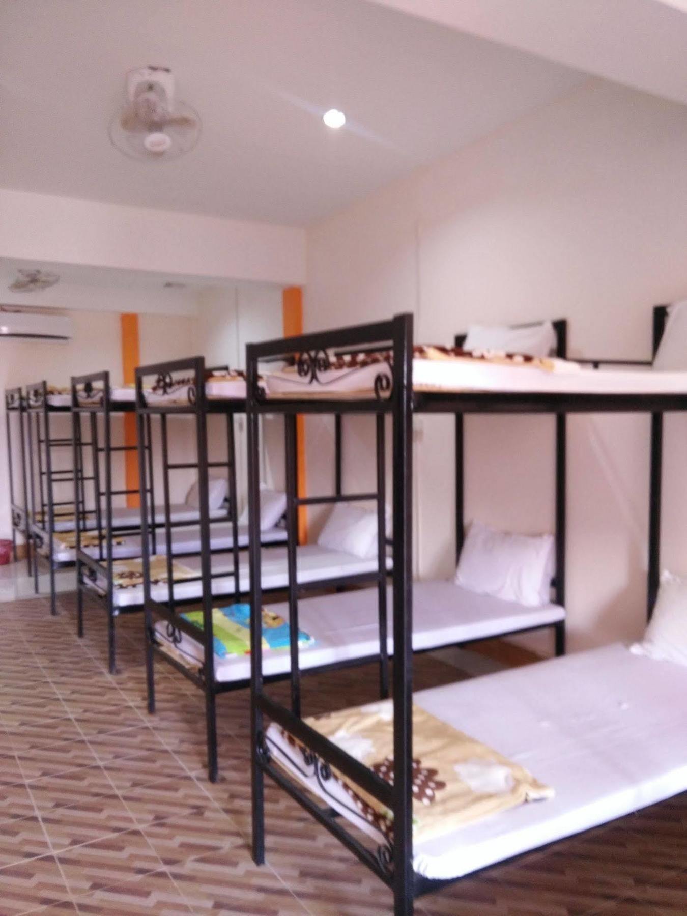 Orange Backpacker Hostel Vientiane Exteriér fotografie